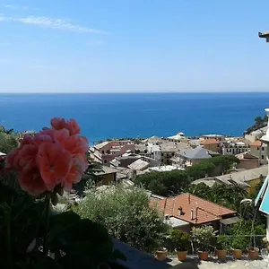 appartamento-bellavista.hotelitalianriviera.com/